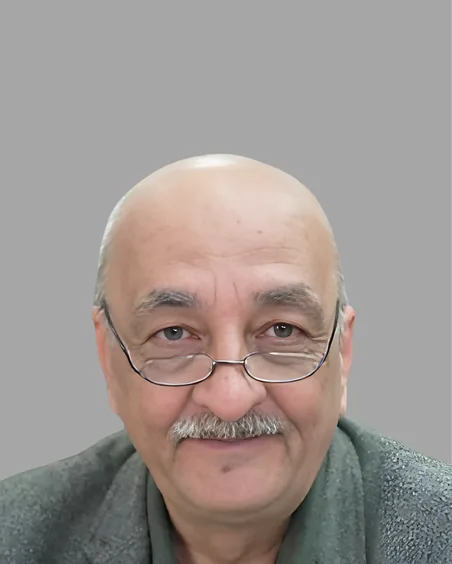 Portrait of Sunil Oberoi